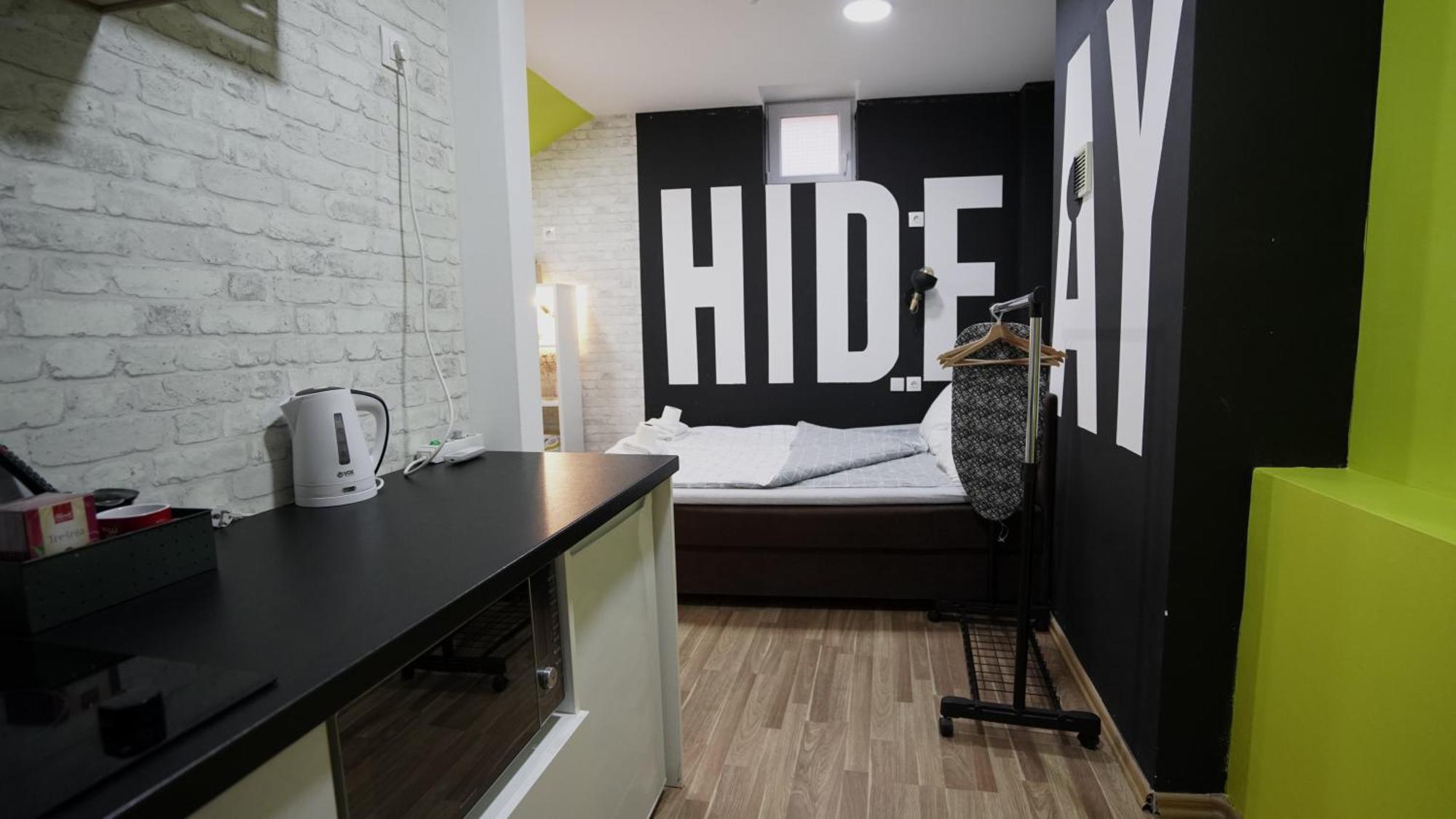 Hideaway Rooms & Apartments ซาราเยโว ภายนอก รูปภาพ