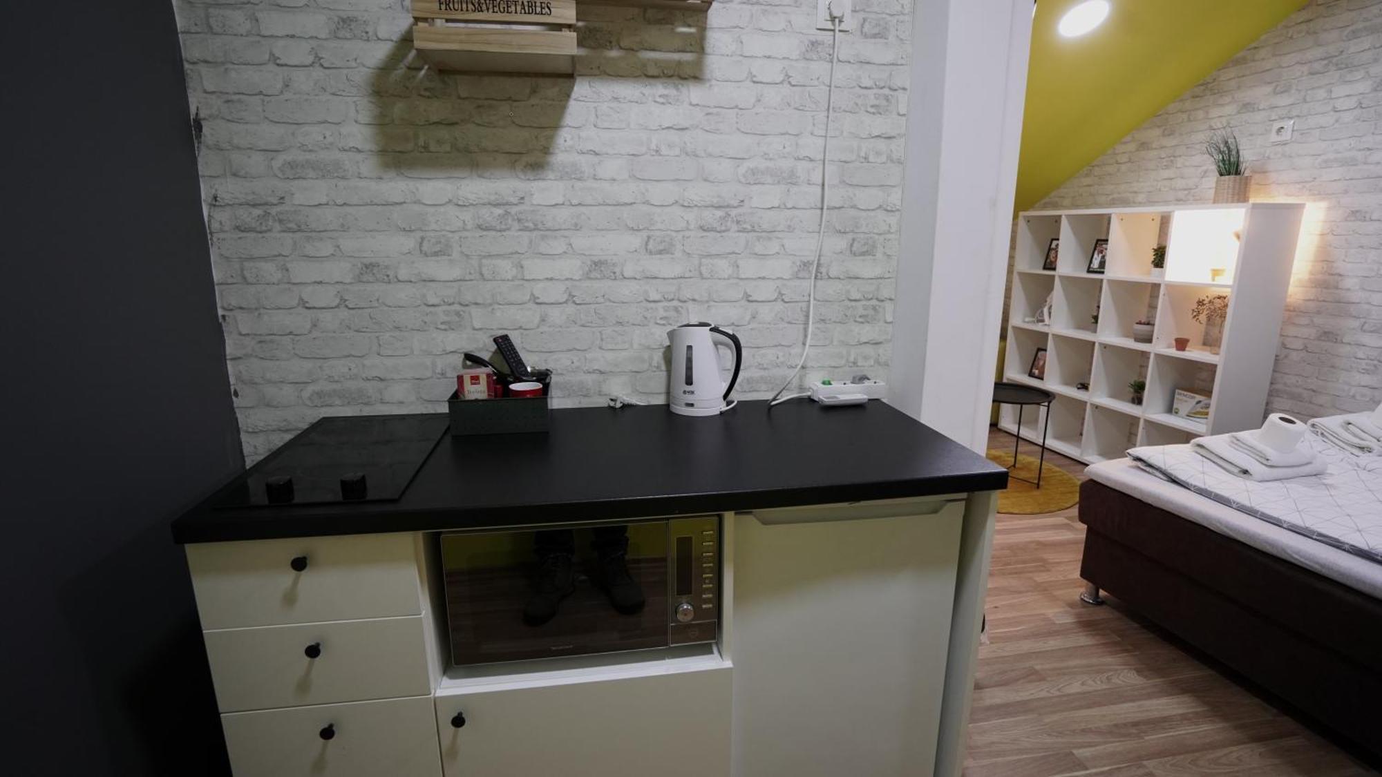 Hideaway Rooms & Apartments ซาราเยโว ภายนอก รูปภาพ