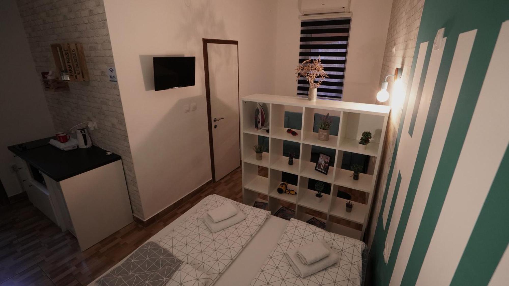 Hideaway Rooms & Apartments ซาราเยโว ภายนอก รูปภาพ